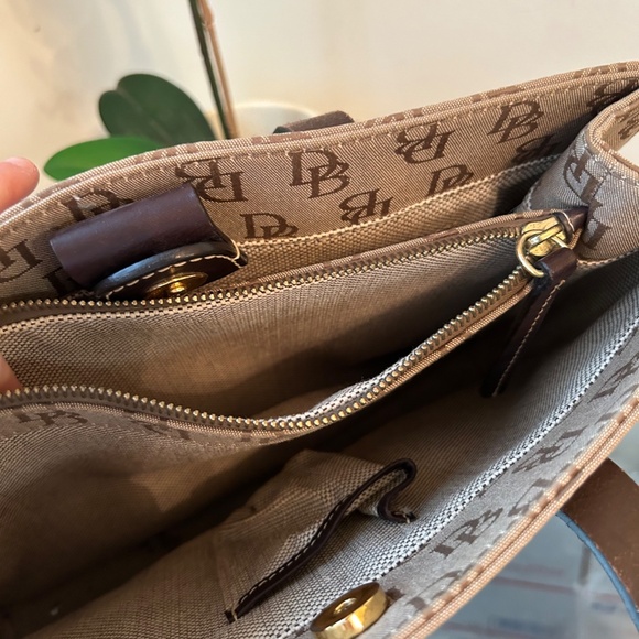 Dooney & Bourke Tan Monogram Tote With Brown Straps and Gold Hardware - Picture 7 of 8